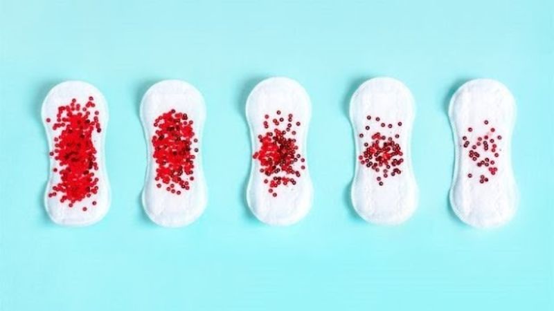 mơ thấy máu kinh 2